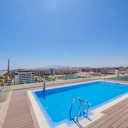 Cubo's Sea View Pacifico Street & Free Parking