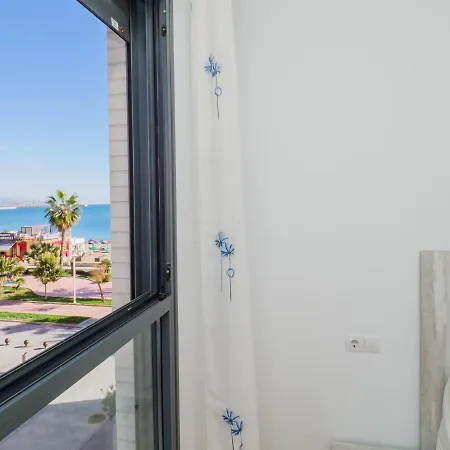 Cubo's Sea View Pacifico Street & Free Parking Appartement *